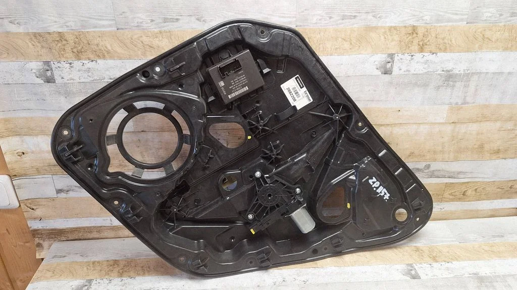 Rear door window regulator with motor 31276218