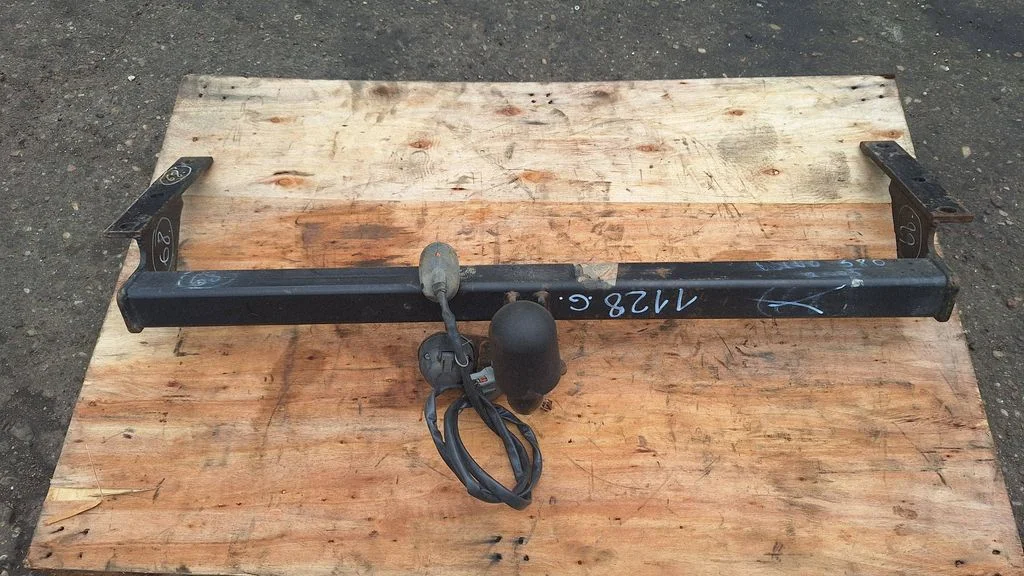 Haakekonksu komplekt – Volvo S80 (1999-2003)