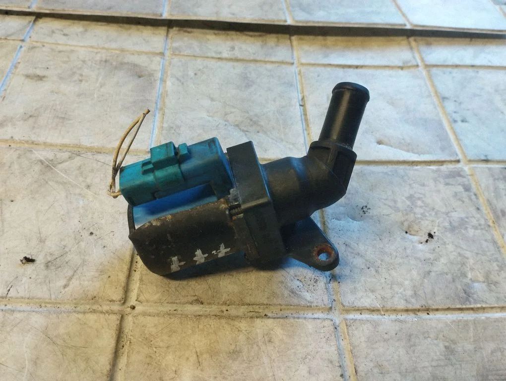 Electric auxiliary coolant/water pump 9642314280