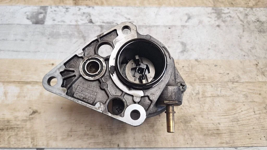 Vacuum pump – Citroen Berlingo (2003-2007)