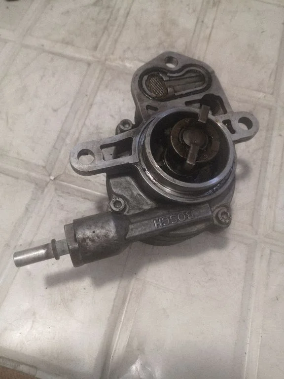 Vacuum pump