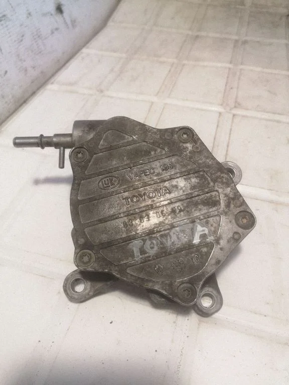 Vacuum pump