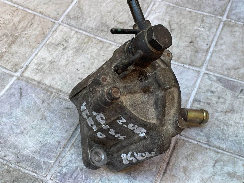 Vacuum pump – Toyota Avensis T250 (2003-2006)