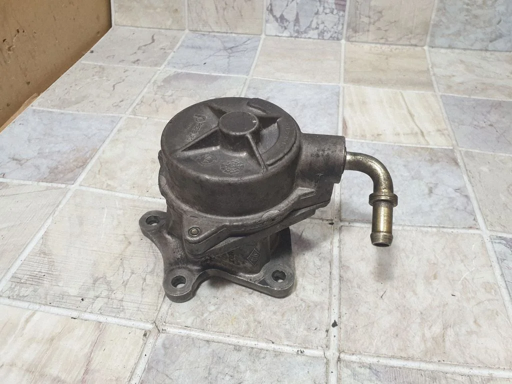 Vaakumpump – Volvo S40, V40 (1995-2004)