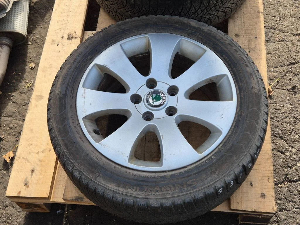 R16 alloy rim 3T0601025