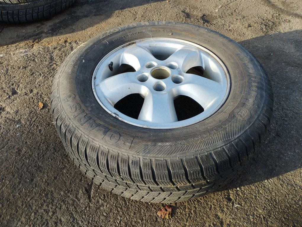 R16 alloy rim – Hyundai Santa Fe (2000-2006)