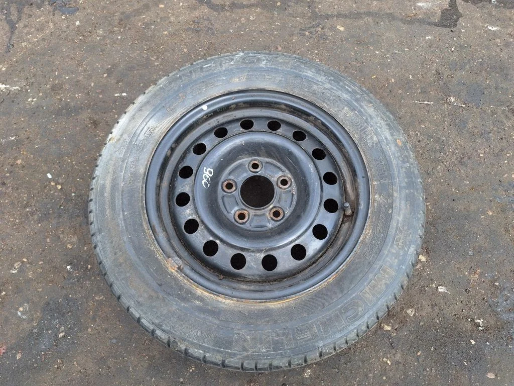R15 varuratas