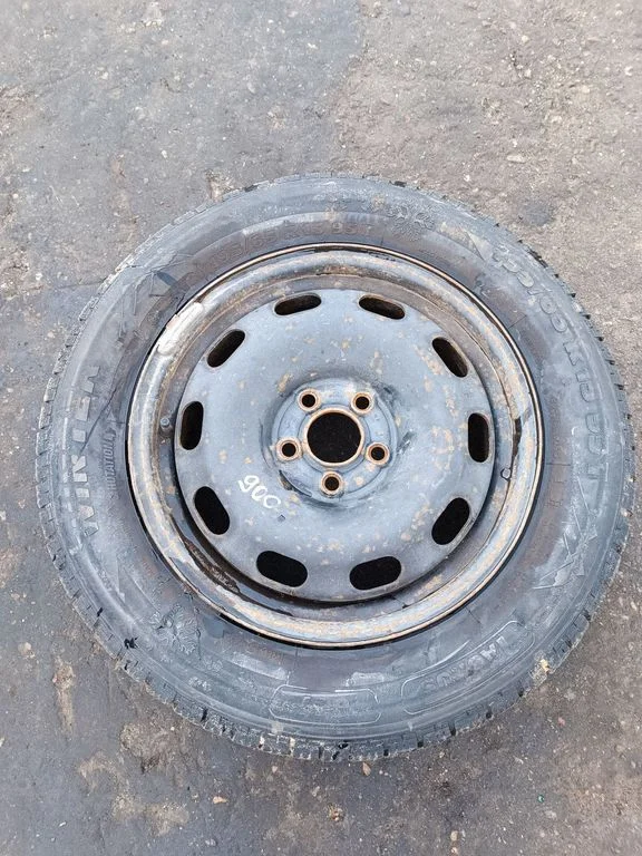R15 spare wheel