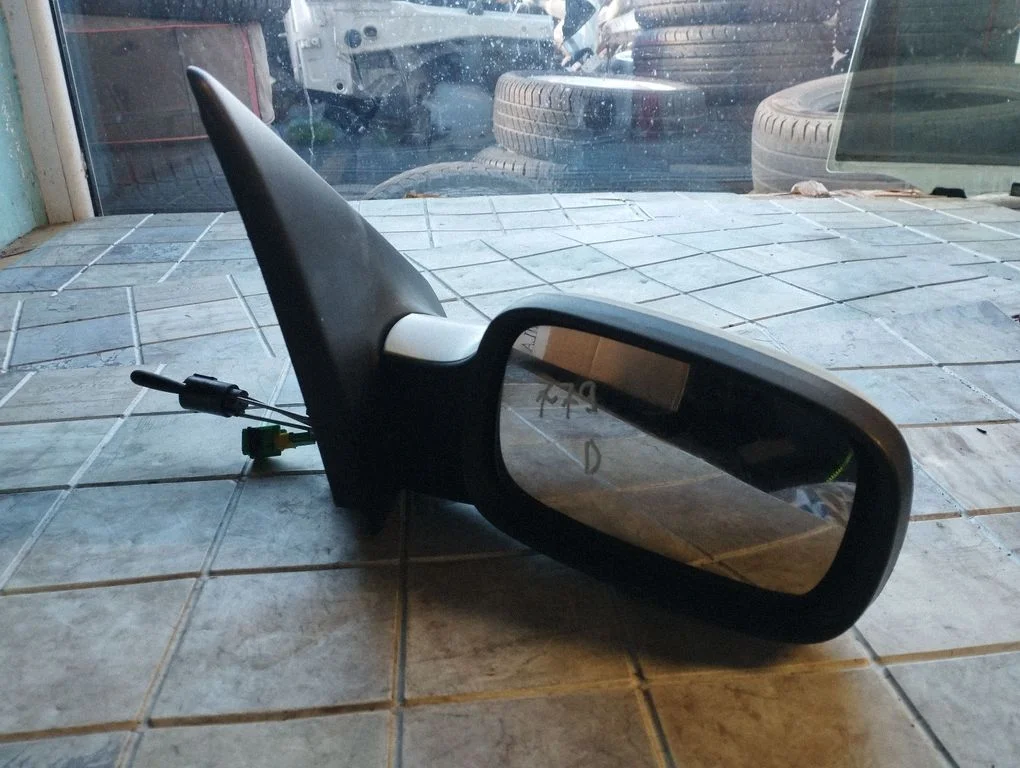 Manual wing mirror – Renault Megane II (2006-2008)