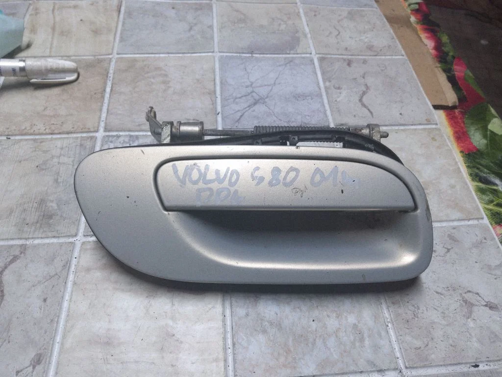 Front door exterior handle – Volvo S80 (1999-2003)