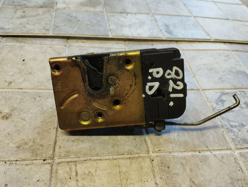 Front door lock – Citroen Berlingo (2003-2007)