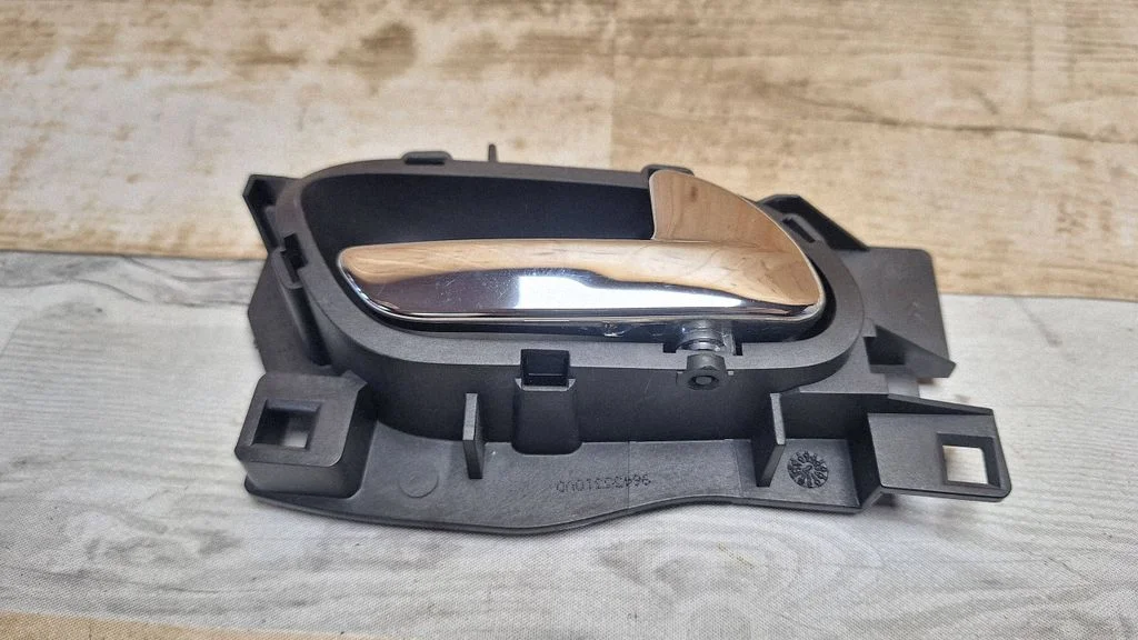 Esiukse sisemine käepide – Citroen C4 I (2004-2010)