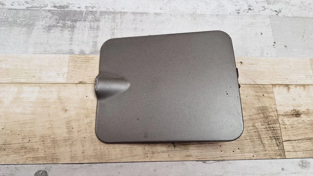 Fuel tank cap 811809909A