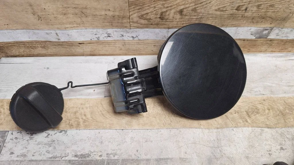 Fuel tank cap