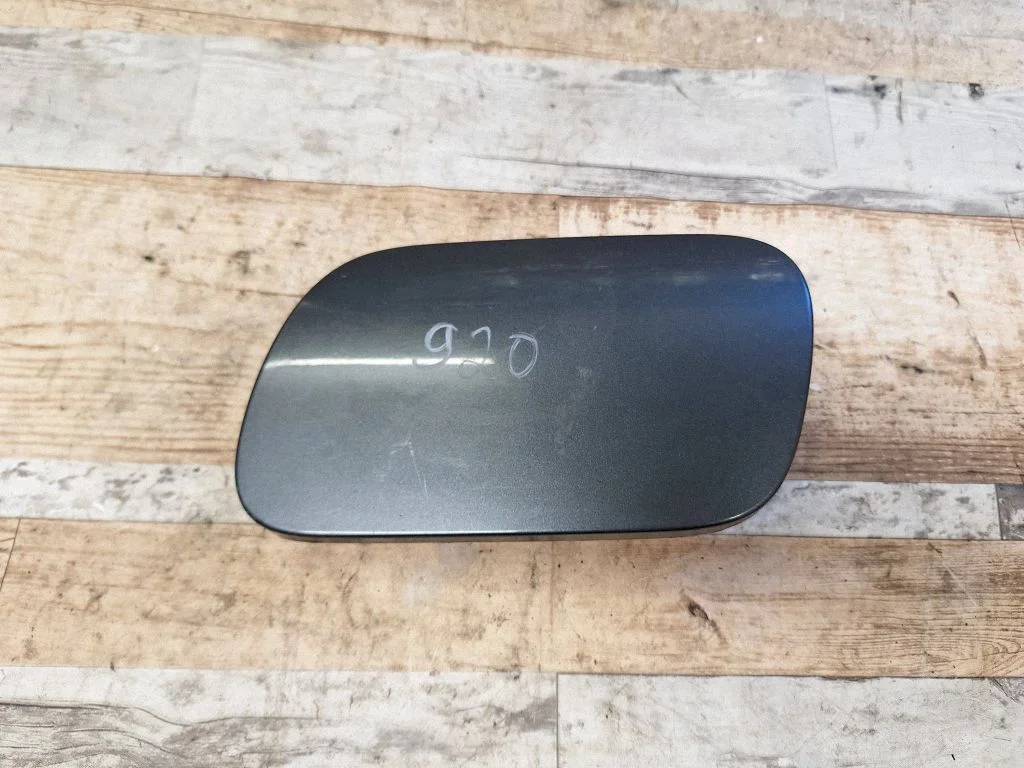 Fuel tank cap – Volkswagen Touareg I (2002-2010)