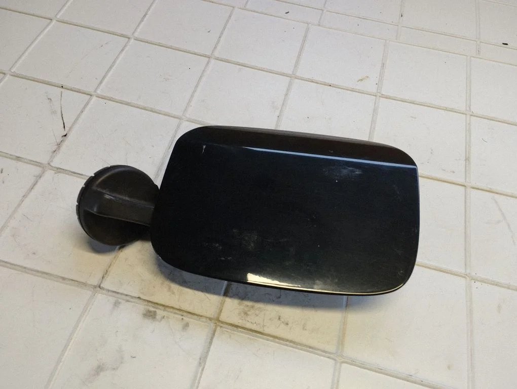 Fuel tank cap – Lexus IS 220D-250-350 (2006-2013)