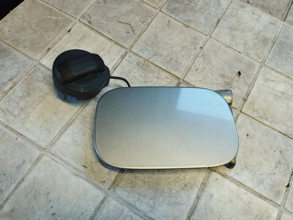 Fuel tank cap 8E0010183S
