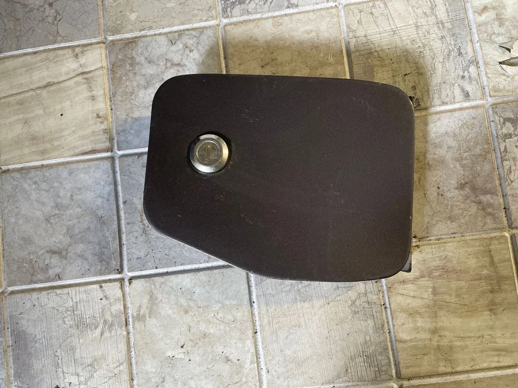 Fuel tank cap