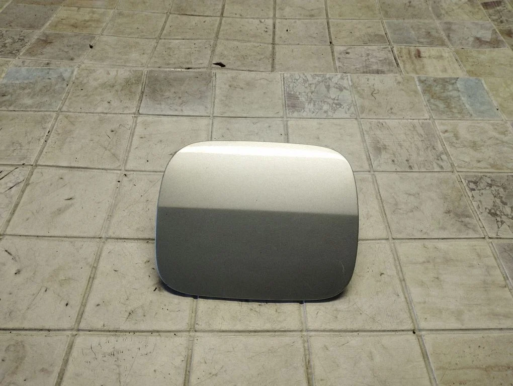 Fuel tank cap – Toyota Avensis T250 (2003-2006)
