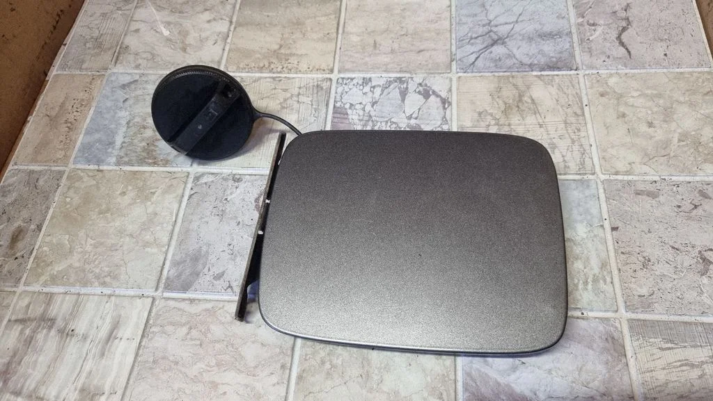 Fuel tank cap – Nissan Primera (2002-2007)