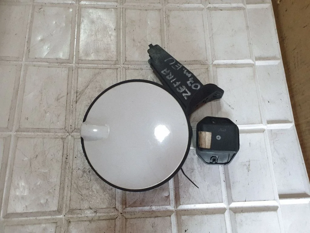 Fuel tank cap – Opel Zafira B (2005-2014)