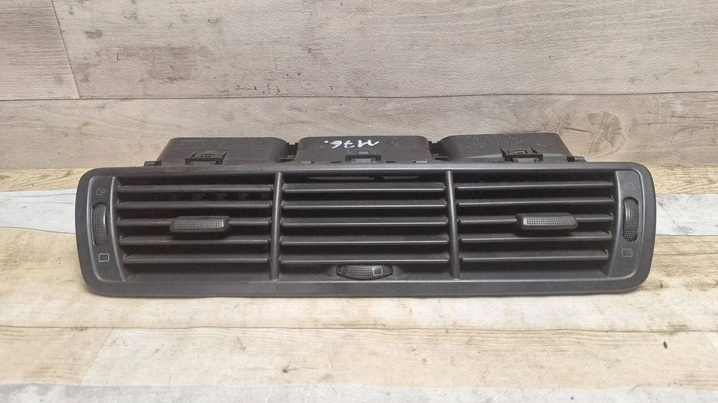 Dash center air vent grill 1484107077