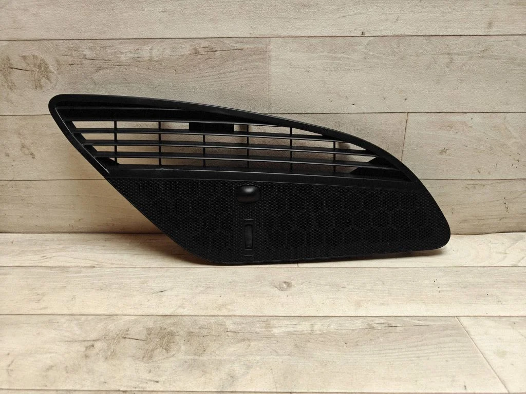 Armatuurlaua keskmine õhutusrest – Citroen C5 (2008-2016)