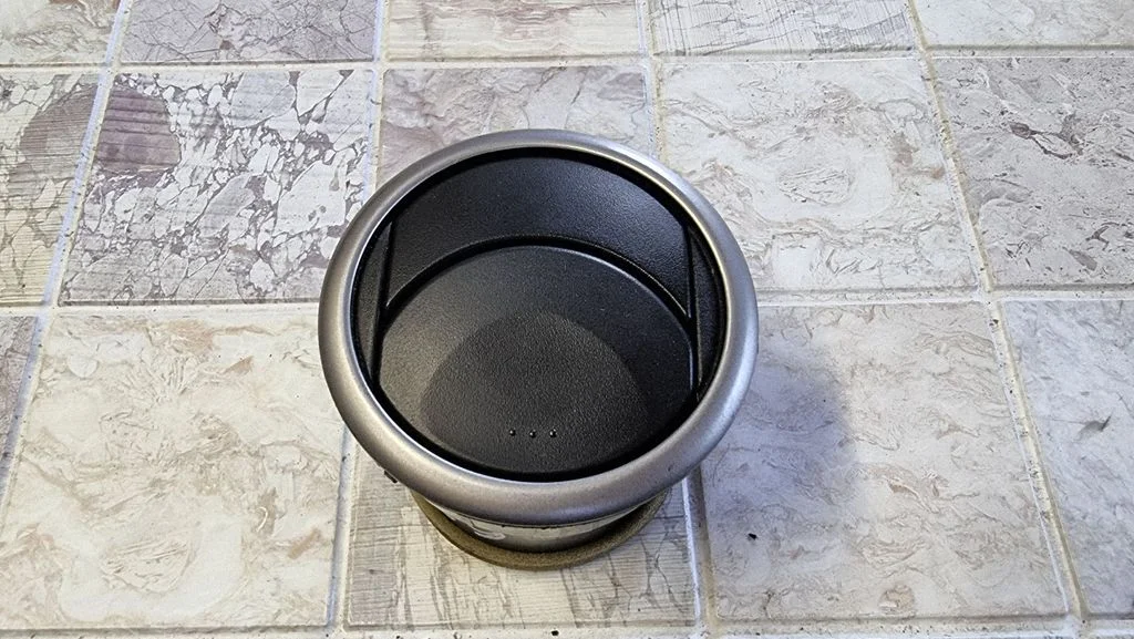 Dash center air vent grill BP4KGM732