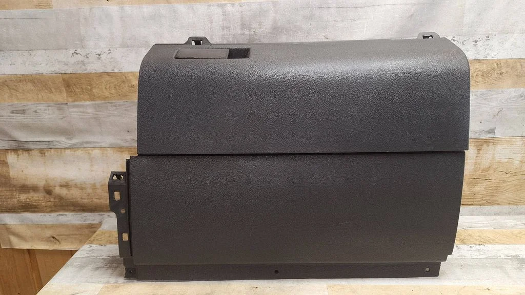 Glove box 1T1857101A