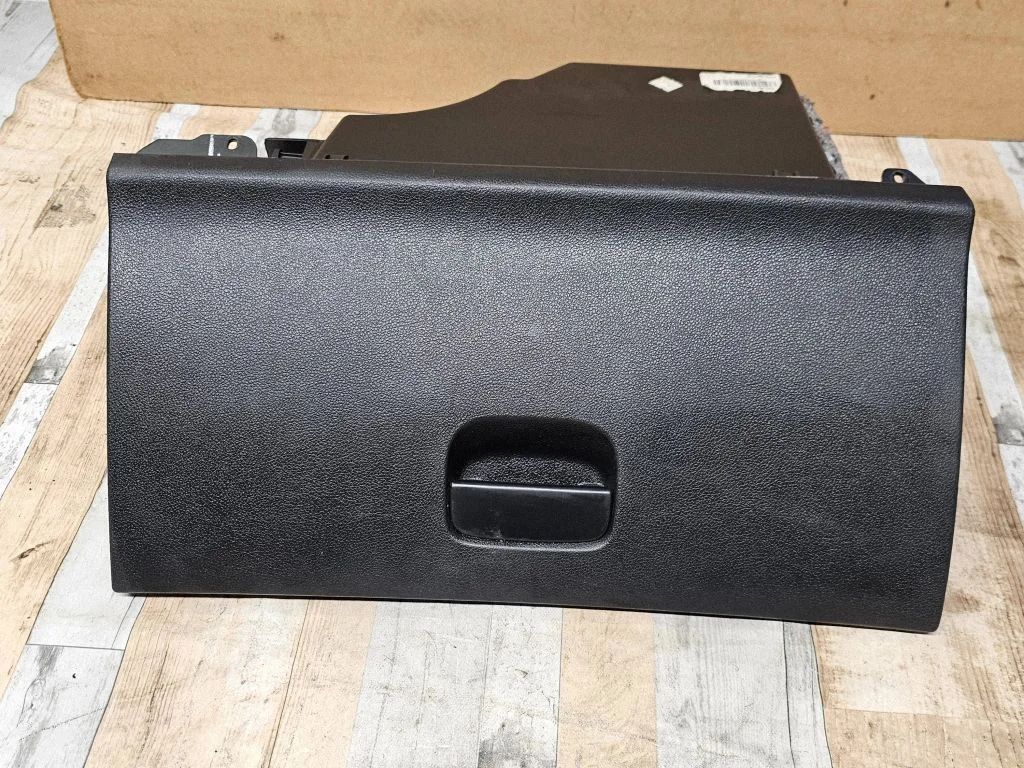 Glove box 9655993677
