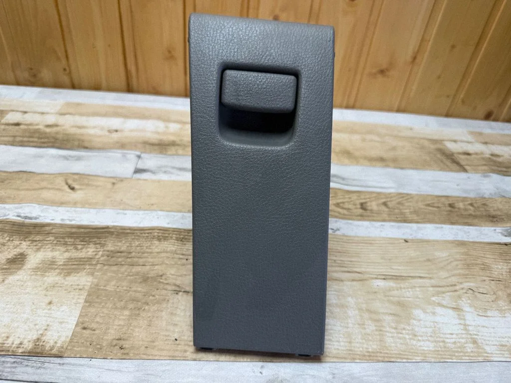 Glove box 3M71A06600