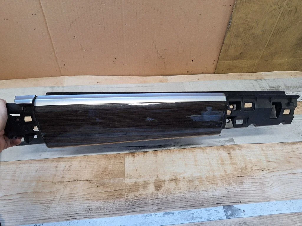 Kindalaegas – BMW 7-seeria F01 F02 F03 F04 (2008-2016)