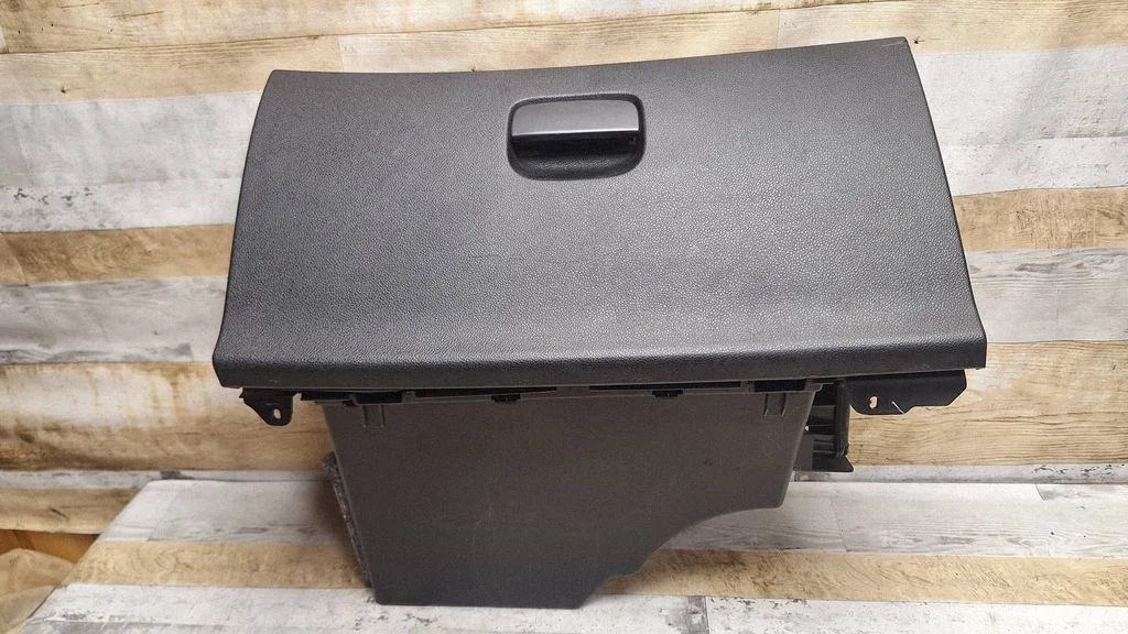 Glove box 9655993677