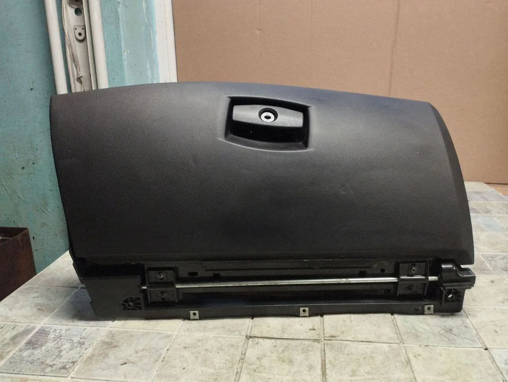 Glove box 51167034080
