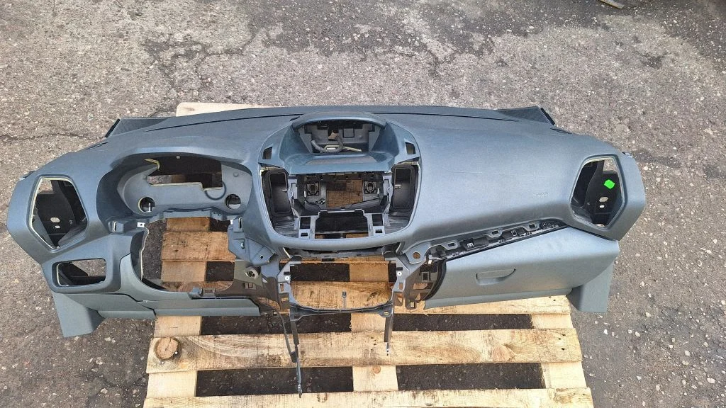 Dashboard 1755813