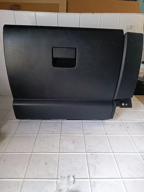 Glove box CC2964161