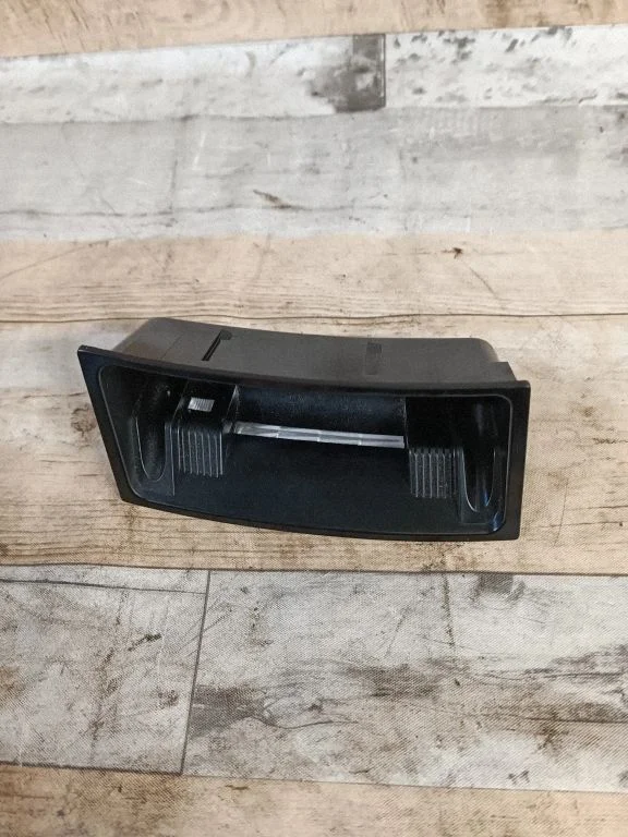 Car ashtray – Audi A6 Allroad C6 (2006-2011)