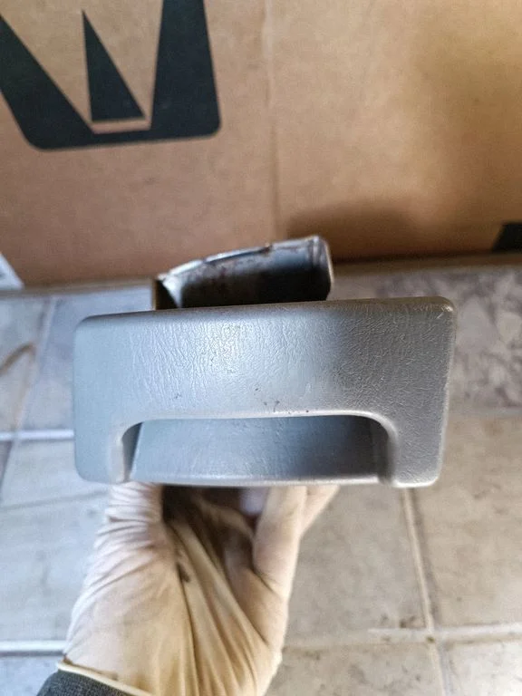 Auto tuhatoos 7411128030
