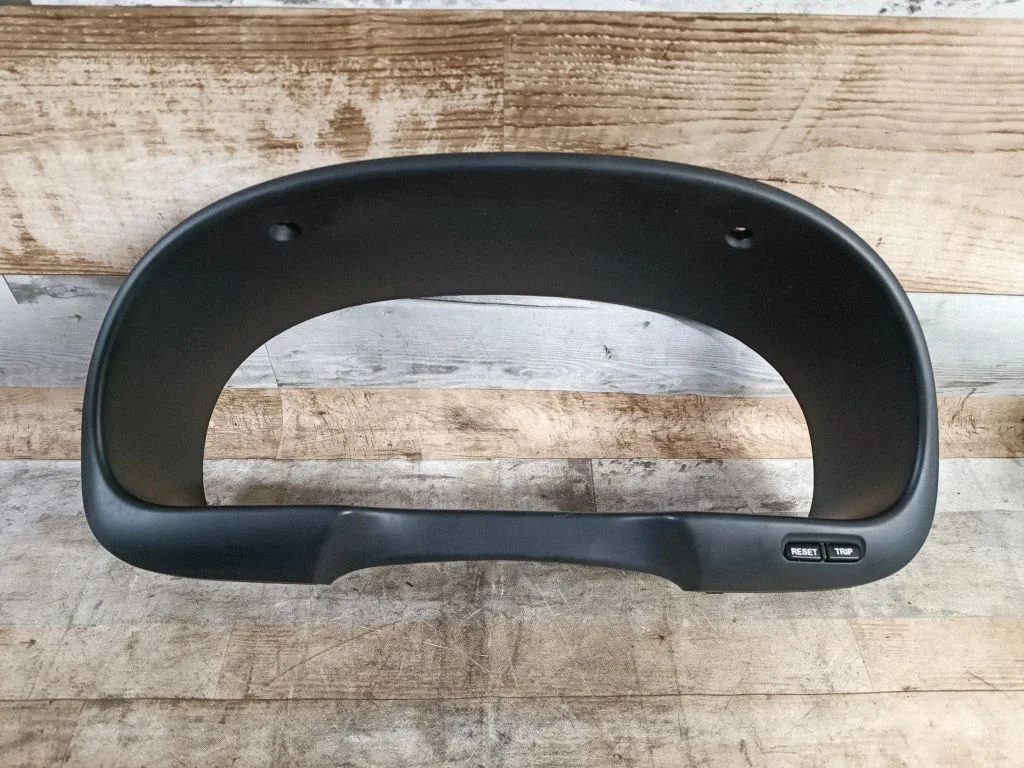 Dashboard trim 848312B000