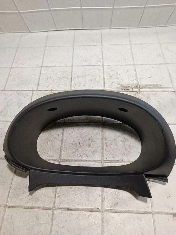 Dashboard trim 68240BU700