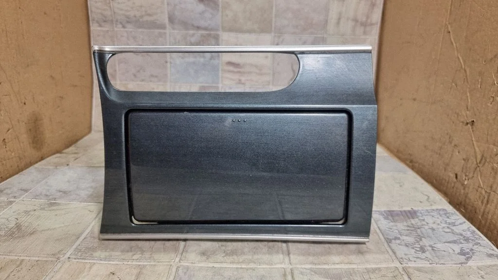 Cup holder – Mazda 6 (2002-2008)