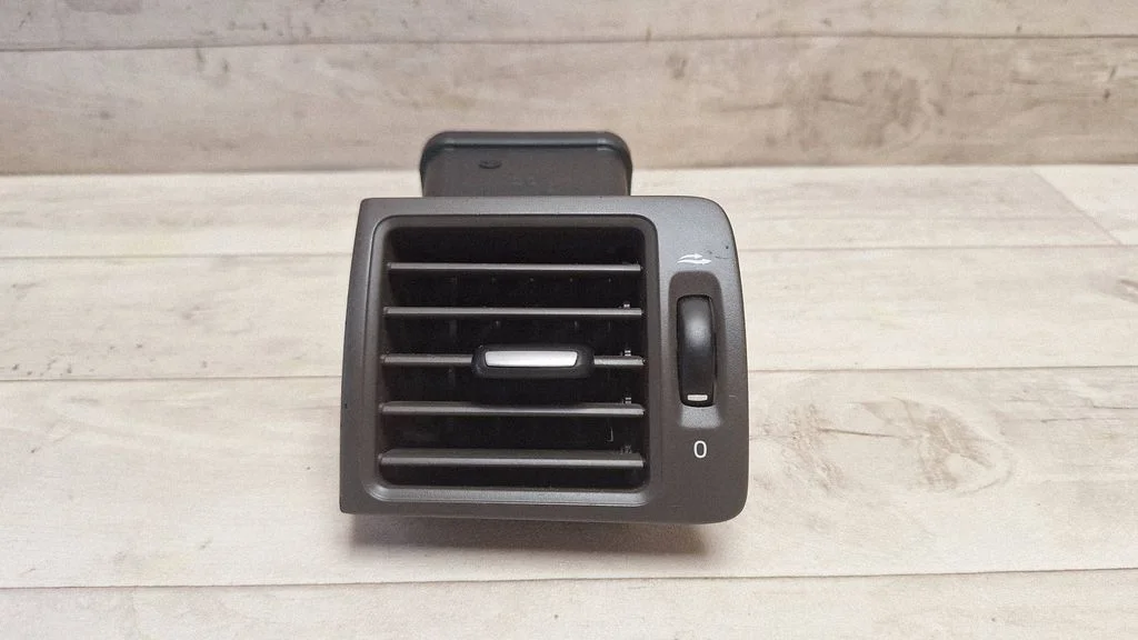 Dashboard side air vent grill/cover trim 506001