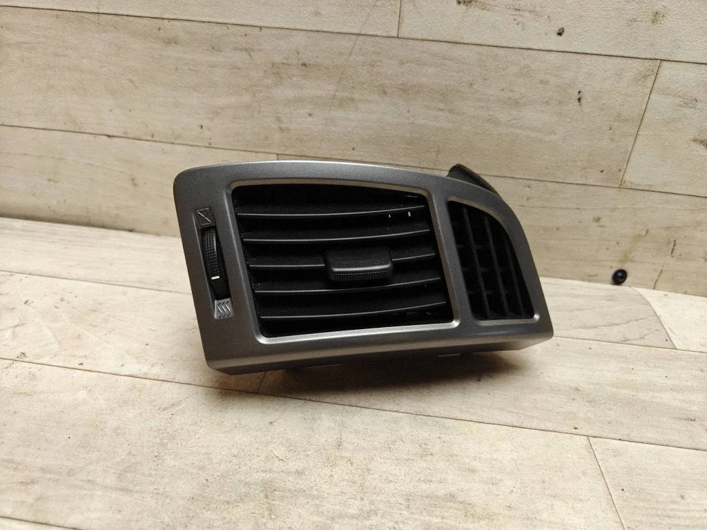 Dashboard side air vent grill/cover trim 974801J010