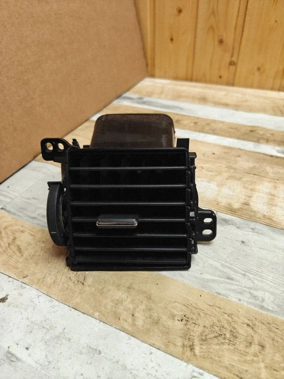 Dashboard side air vent grill/cover trim 9474