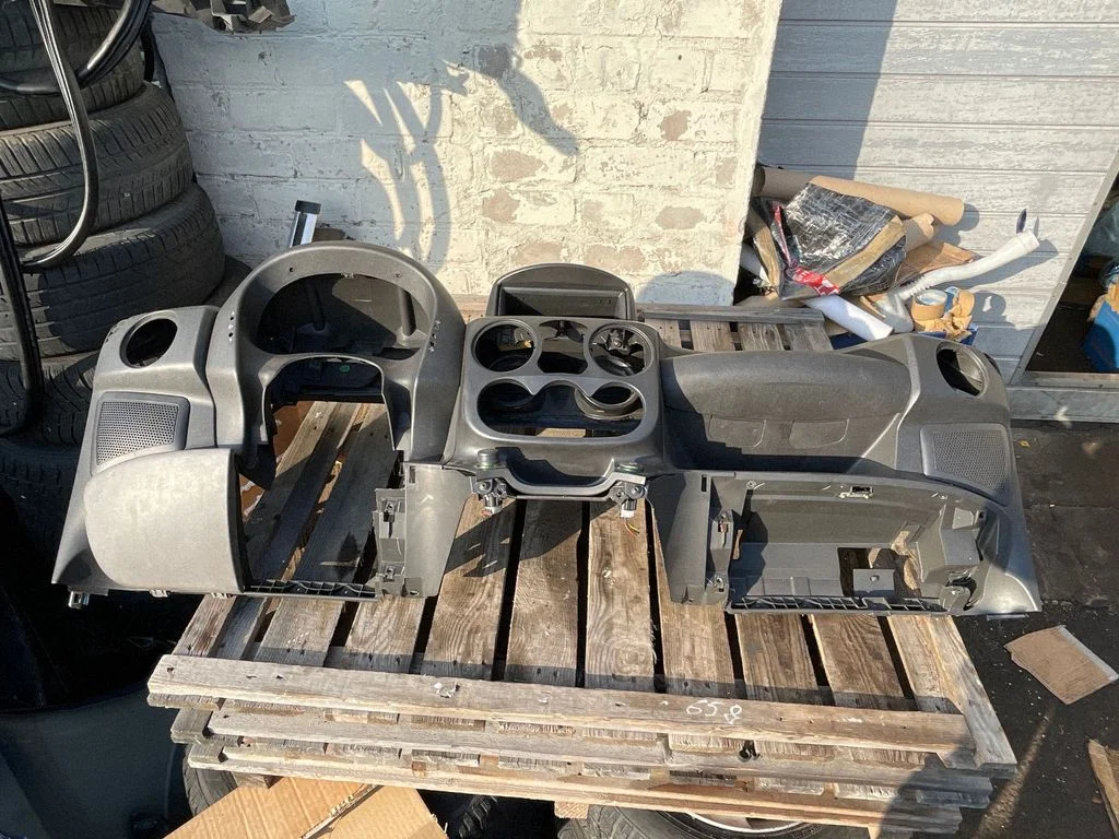 Dashboard 46751499