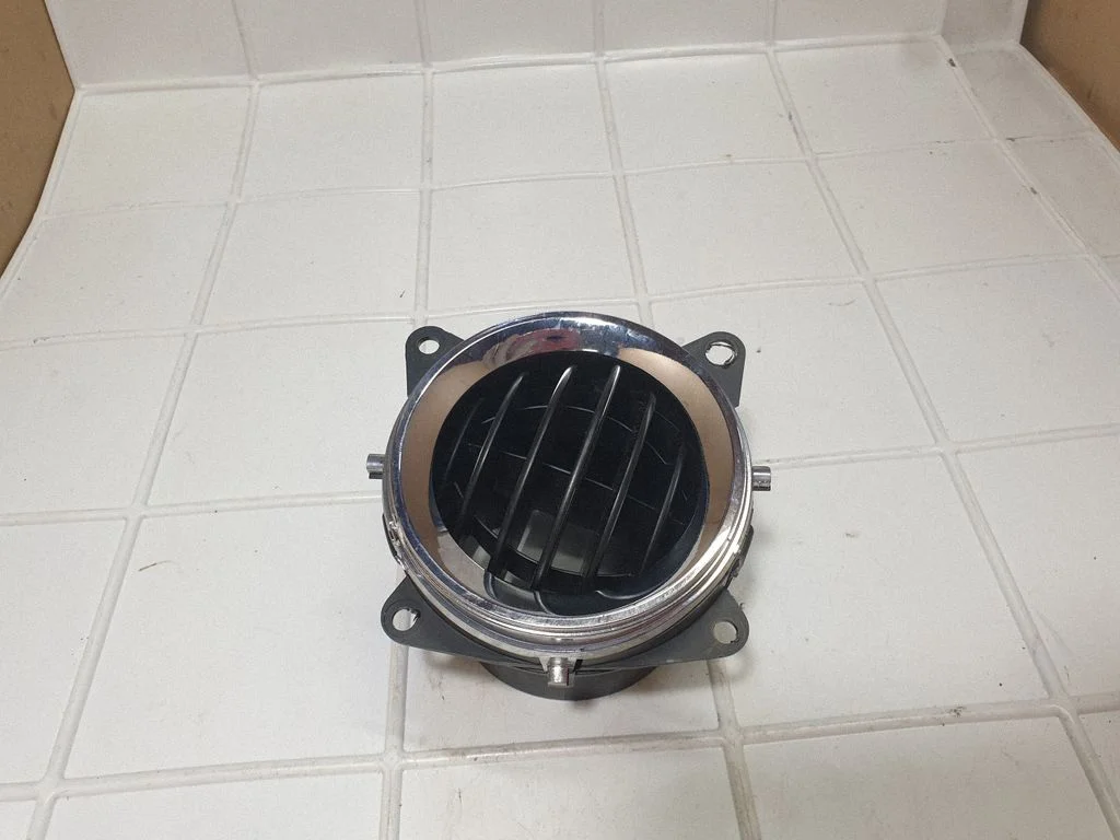Dashboard side air vent grill/cover trim 9653071677