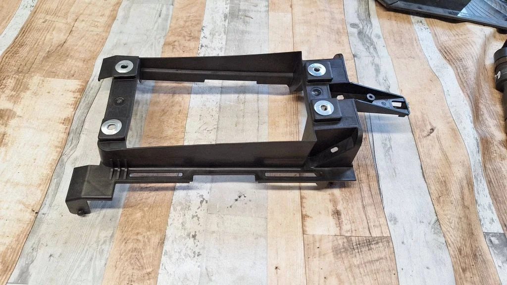 Gear shifter surround trim plastic 8K0863531A