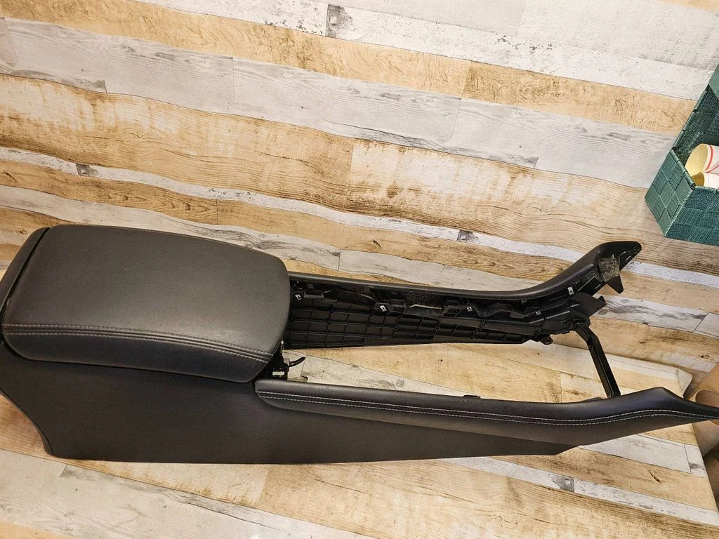 Armrest 969104GT0A