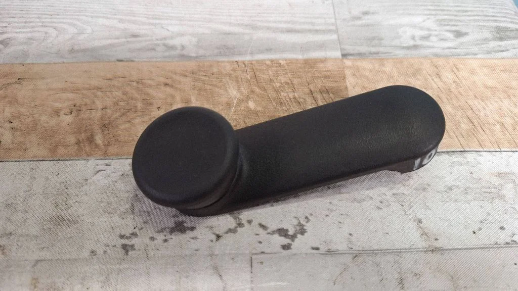 Rear door window winding handle 90459502