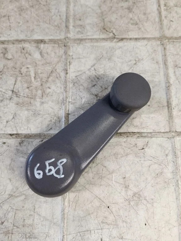 Rear door window winding handle – rear left